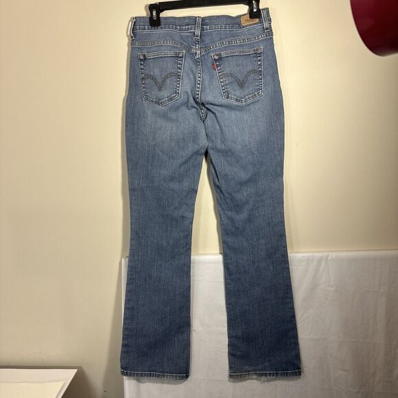 Women’s Levi’s  515 jeans , Size 8 long - Picture 3 of 8